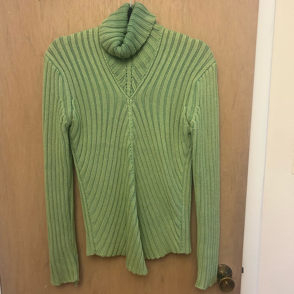 525 America Light Green Ribbed Turtleneck Sweater